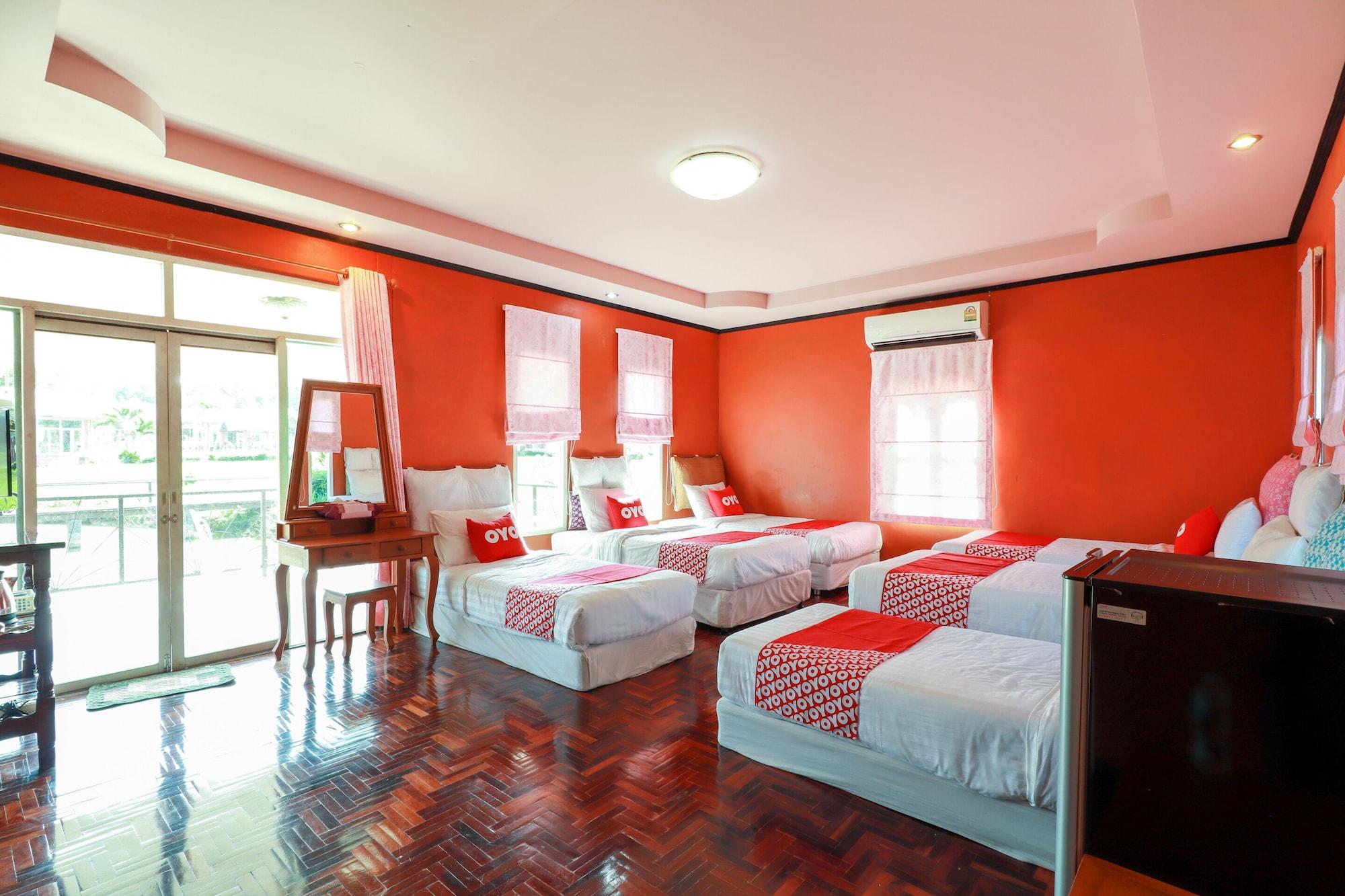 Oyo 416 Golden Nakara Resort Maesai Ме-Сай Екстер'єр фото